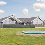 Hébergement de vacances Pet Friendly In With Sauna Bogense