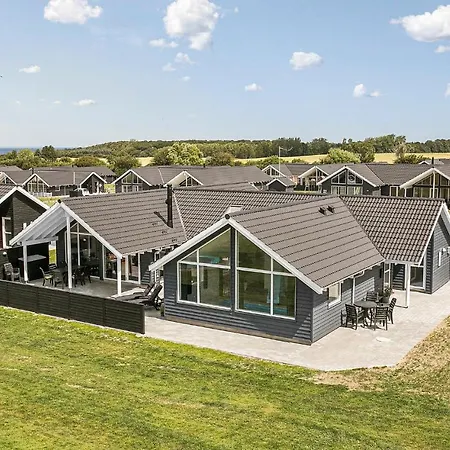 Holiday home Gorgeous In With Indoor Swimming Pool
